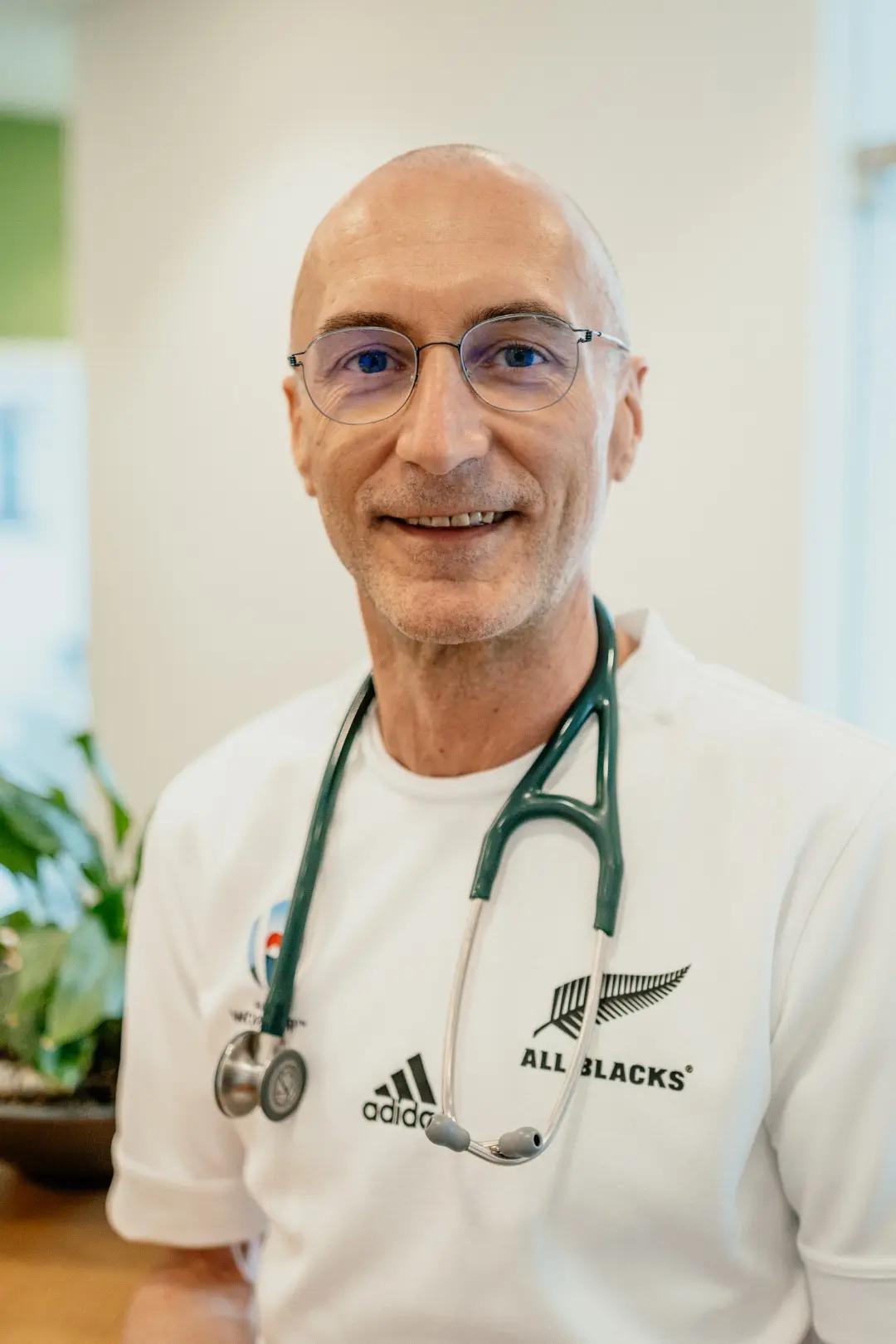 Portrait of Dr. Markus W. Müller